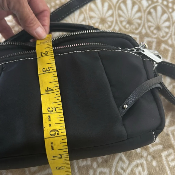 Nylon-Leather Crossbody Bag Unisex Great for Travel - Picture 9 of 11